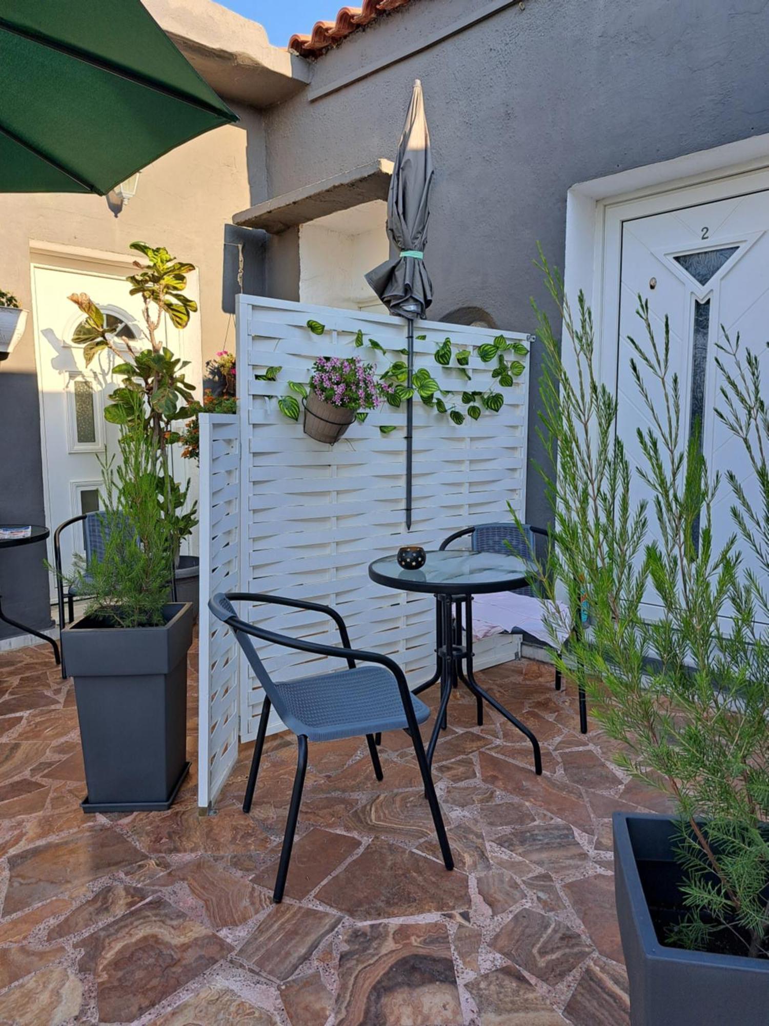 Garden Rooms Pirgos Psilonerou Exterior photo